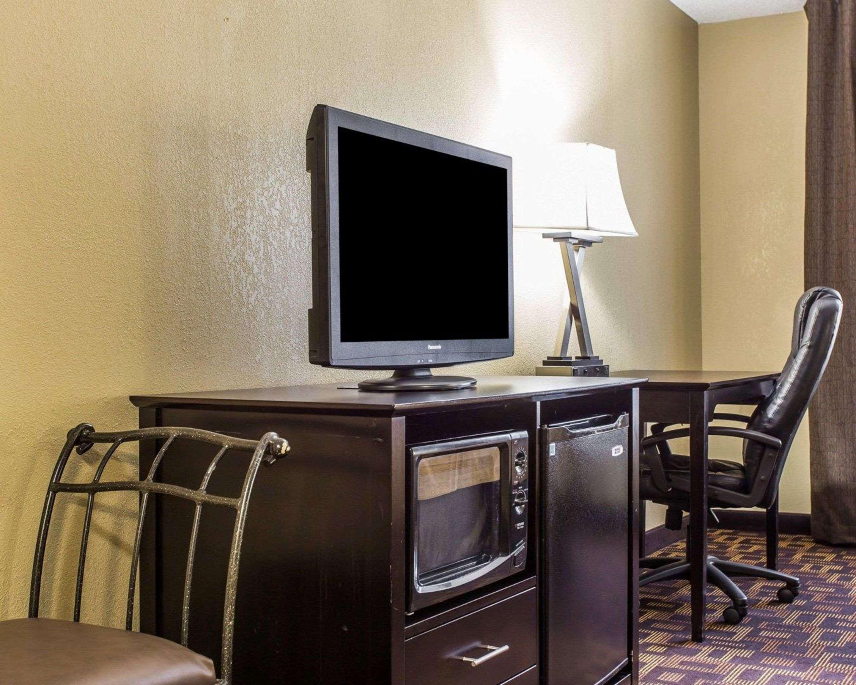 Quality Inn Lincolnton Bagian luar foto