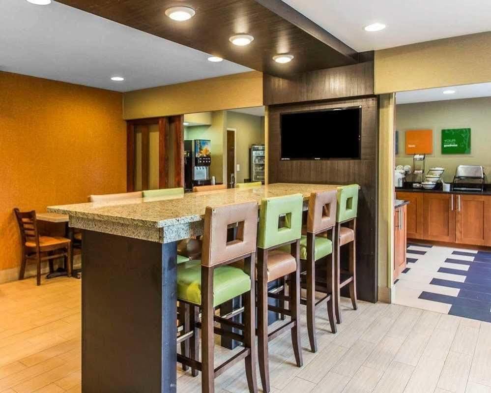 Quality Inn Lincolnton Bagian luar foto