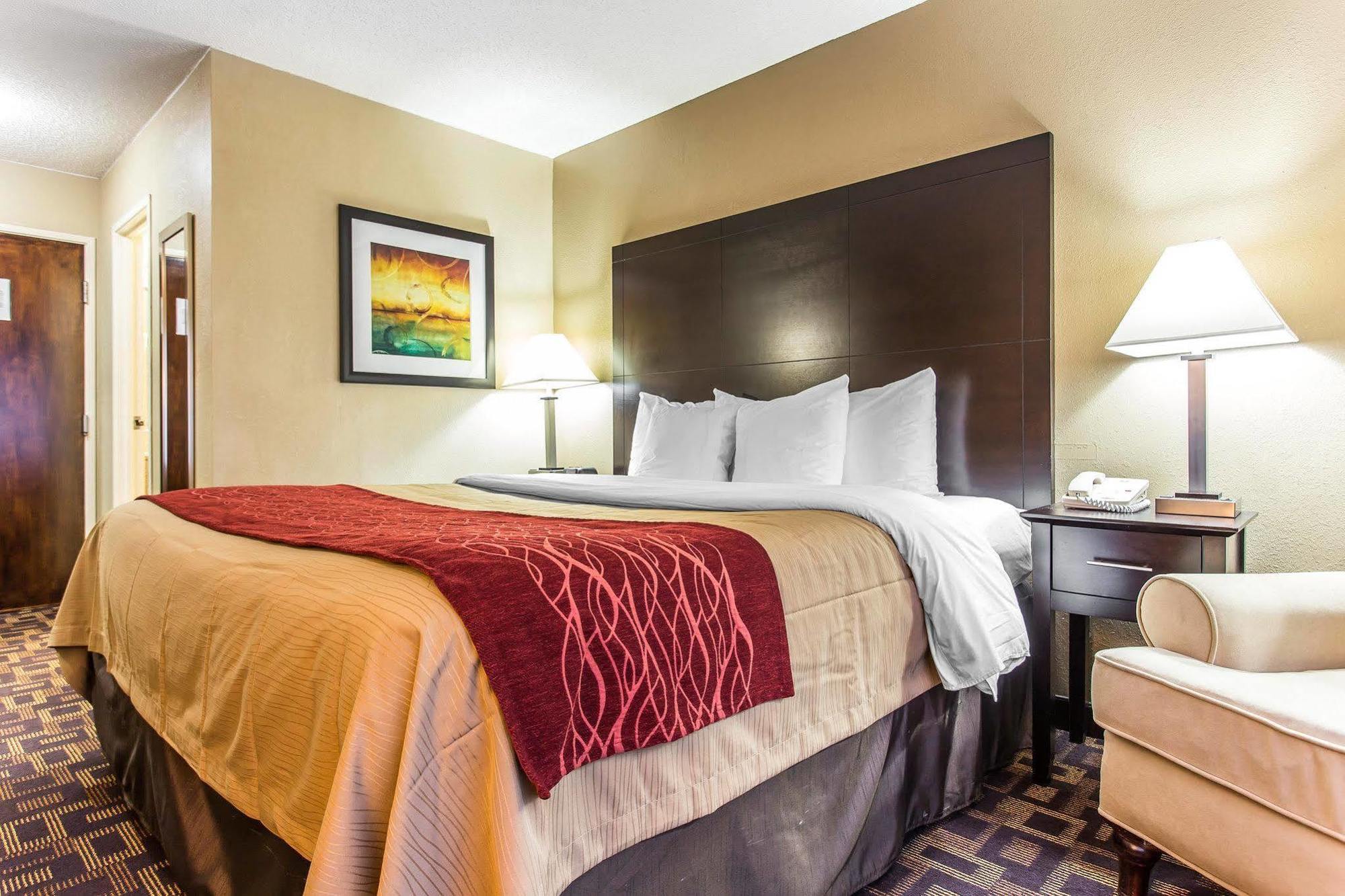Quality Inn Lincolnton Bagian luar foto