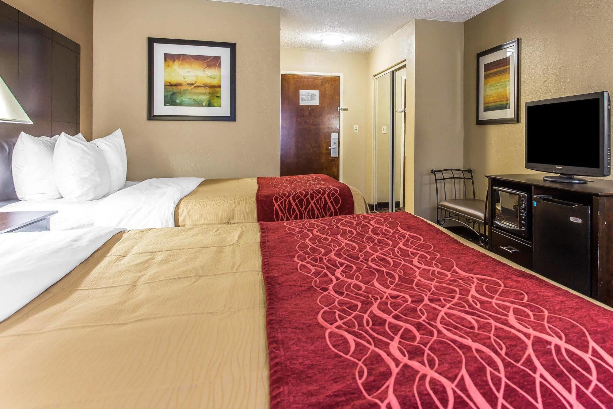 Quality Inn Lincolnton Bagian luar foto