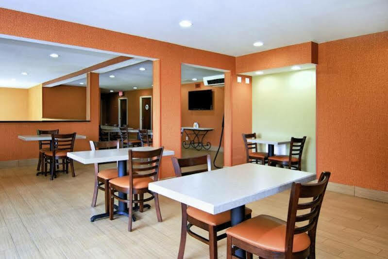 Quality Inn Lincolnton Bagian luar foto